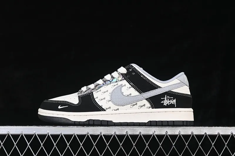 All categories Nk SB Dunk Series Nk SB Dunk Low High-end customized low-top sneakers Nike SB Dunk Low Stusi co-branded high-end customized low-top casual sneakers XS6089-635
